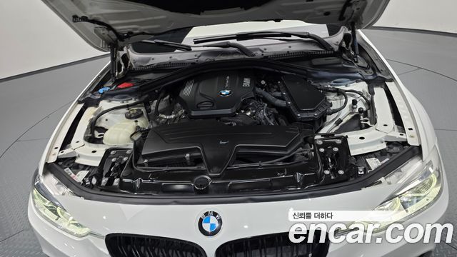 BMW 3-Series 2017 — photo 6