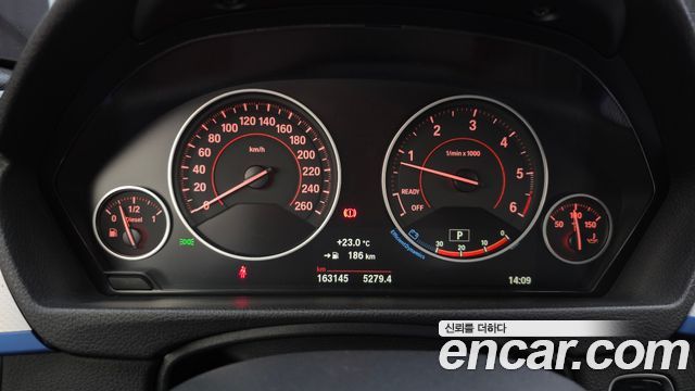 BMW 3-Series 2017 — photo 8