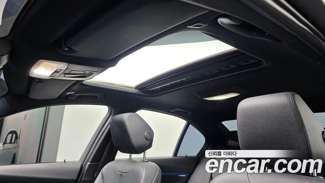 BMW 3-Series 2017 — photo 19