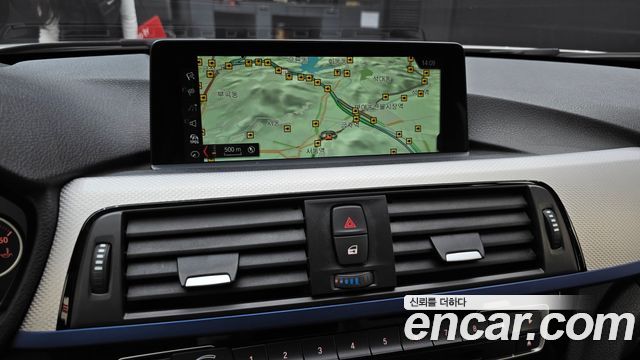 BMW 3-Series 2017 — photo 20