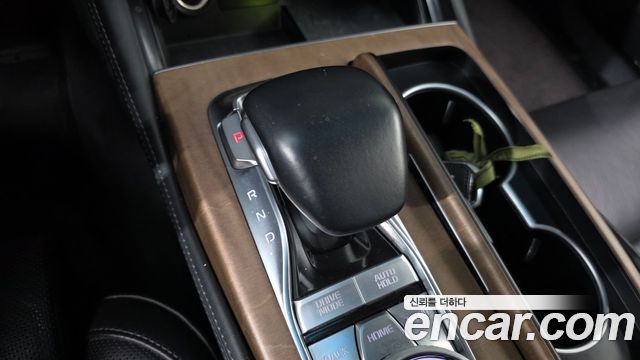 Kia K9 2022 — photo 9
