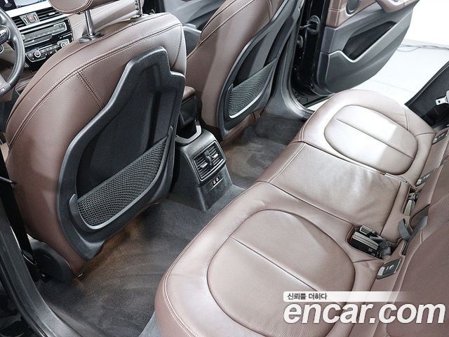 BMW X1 2022 — photo 10