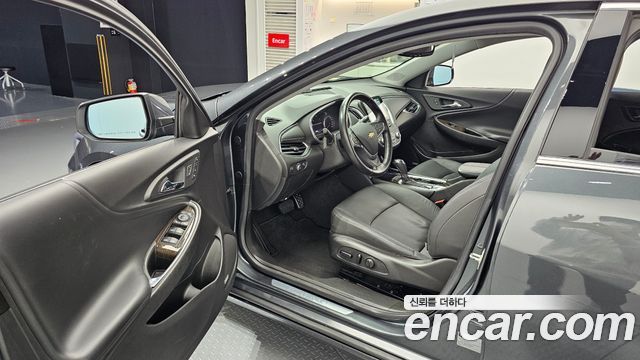 Chevrolet Korea Malibu 2017 — photo 13
