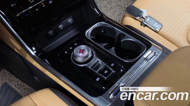 Kia Canival 2022 — photo 12