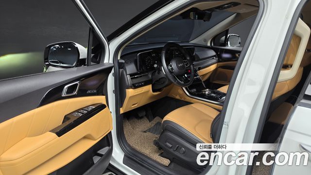 Kia Canival 2022 — photo 13