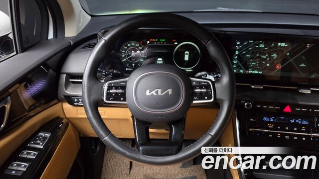 Kia Canival 2022 — photo 18