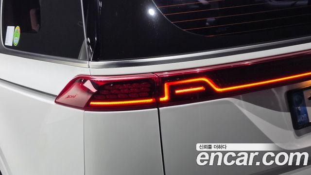 Kia Canival 2022 — photo 9