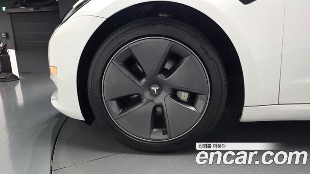 Tesla Model 3 2022 — photo 5