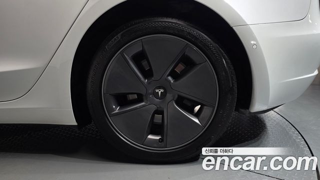 Tesla Model 3 2022 — photo 7