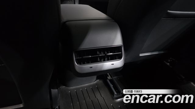Tesla Model 3 2022 — photo 32