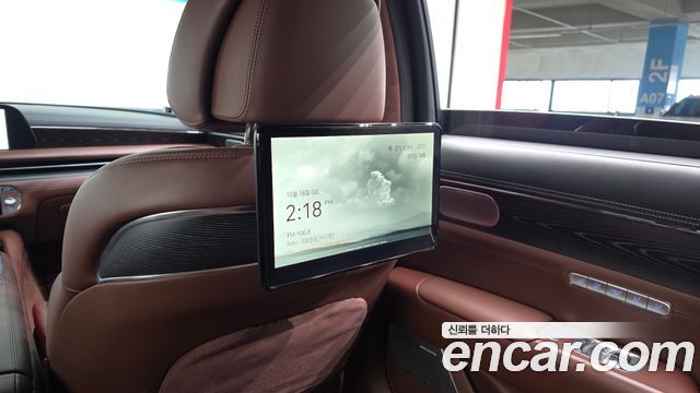 Genesis G90 2022 — photo 18