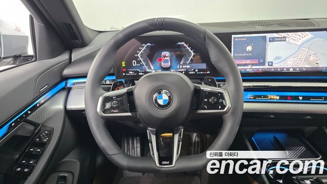 BMW 5-Series 2026 — photo 13