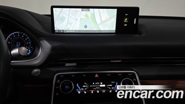 Genesis GV80 2021 — photo 12