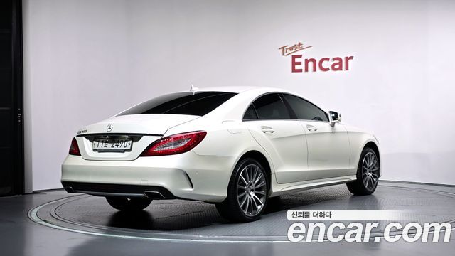 Mercedes-Benz CLS-Class 2015 — photo 2
