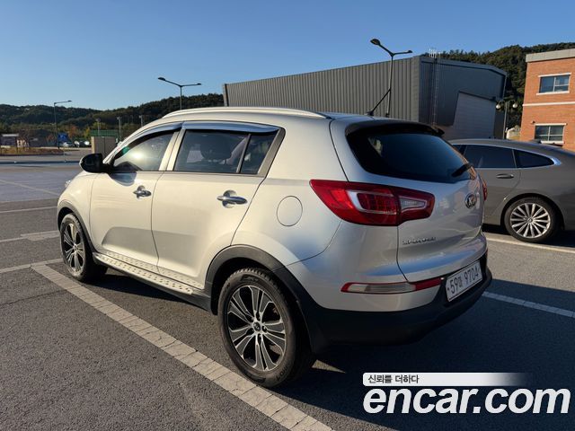 Kia Sportage 2013 — photo 4