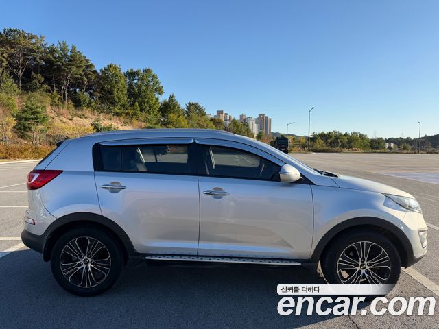 Kia Sportage 2013 — photo 19