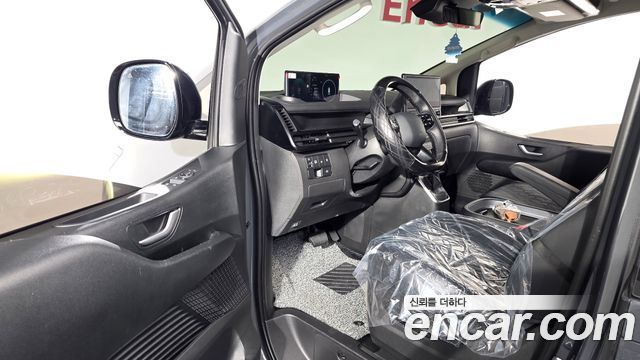 Hyundai Staria 2026 — photo 10