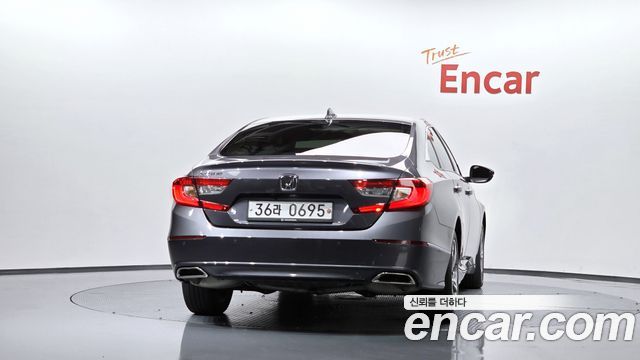 Honda Accord 2019 — photo 4