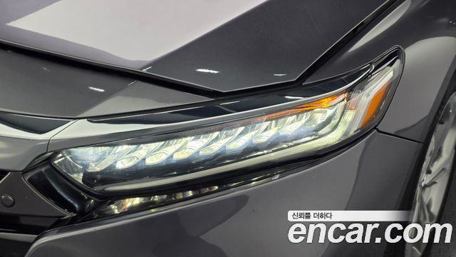 Honda Accord 2019 — photo 8