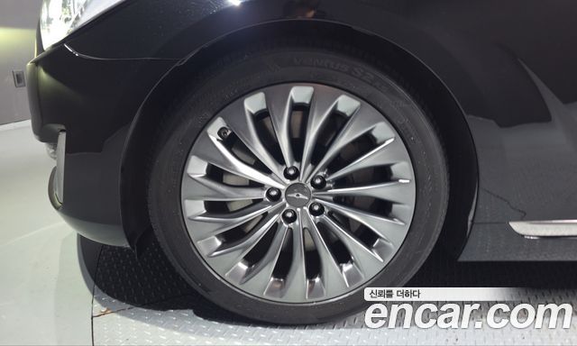 Genesis EQ900 2016 — photo 5