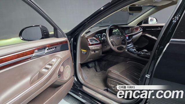 Genesis EQ900 2016 — photo 13