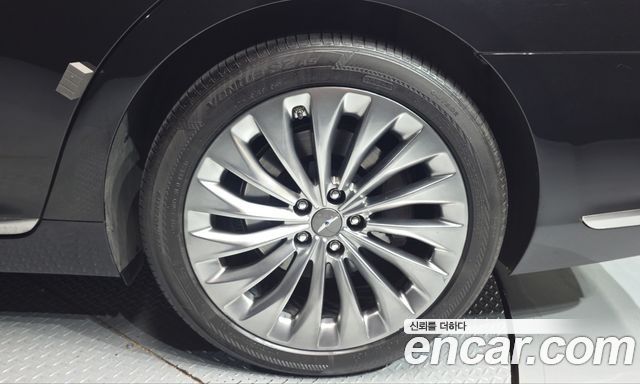 Genesis EQ900 2016 — photo 7