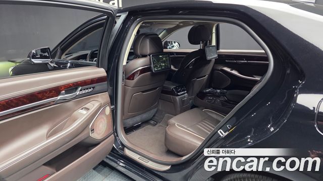Genesis EQ900 2016 — photo 16