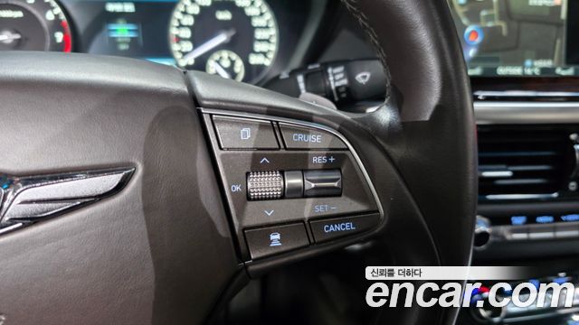 Genesis EQ900 2016 — photo 28