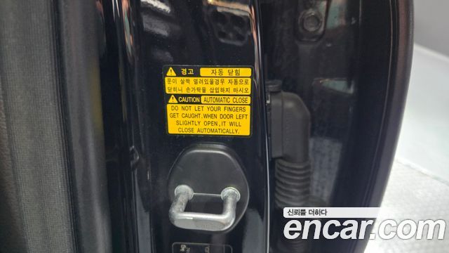 Genesis EQ900 2016 — photo 31