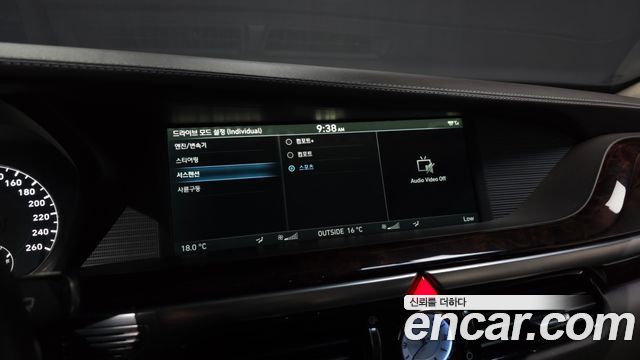Genesis EQ900 2016 — photo 34