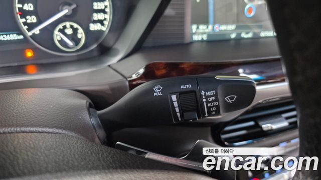 Genesis EQ900 2016 — photo 37