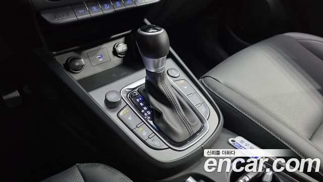 Hyundai Kona 2022 — photo 12