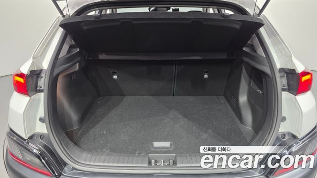 Hyundai Kona 2022 — photo 23