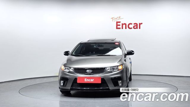 Kia Porte 2010 — photo 3