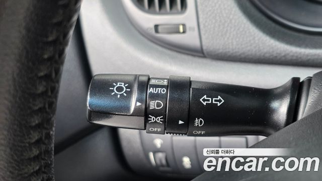 Kia Porte 2010 — photo 18