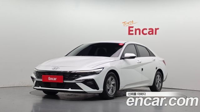 Hyundai AVANTE 2024 — photo 1