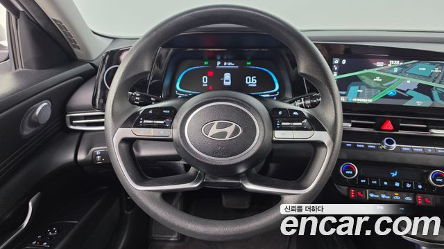 Hyundai AVANTE 2024 — photo 20