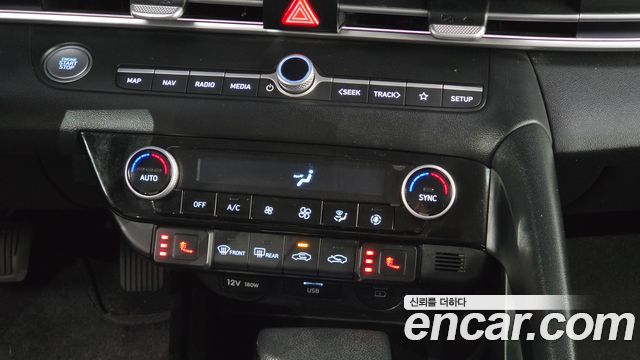 Hyundai AVANTE 2024 — photo 25