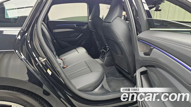 Audi A6 2026 — photo 17