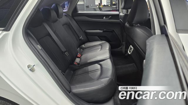 Kia K5 2020 — photo 18