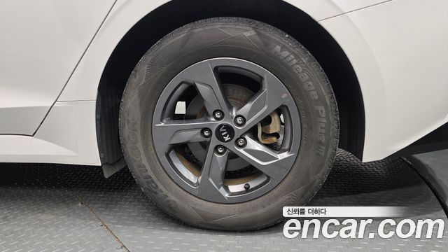Kia K5 2020 — photo 7