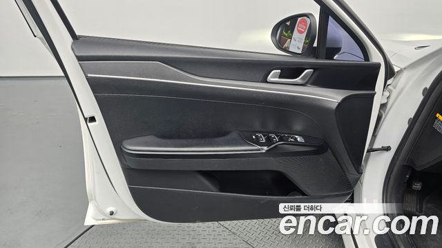 Kia K5 2020 — photo 14