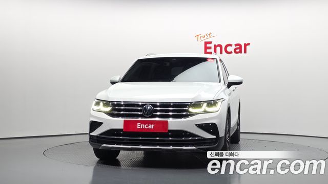 Volkswagen Tiguan 2023 — photo 3