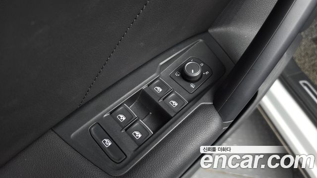 Volkswagen Tiguan 2023 — photo 30