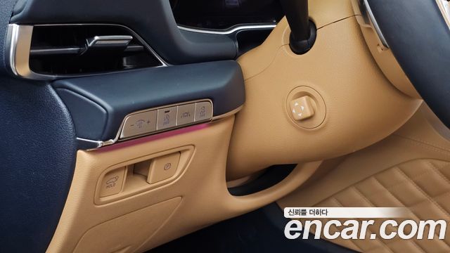Genesis GV80 2020 — photo 24