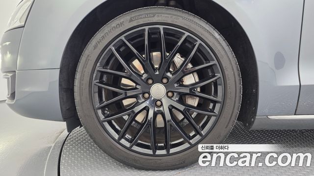 Audi A8 2016 — photo 5