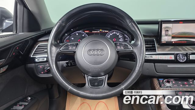 Audi A8 2016 — photo 14