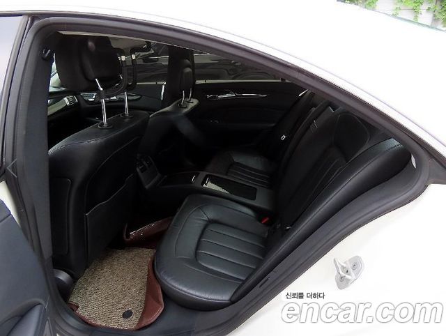 Mercedes-Benz CLS-Class 2015 — photo 6
