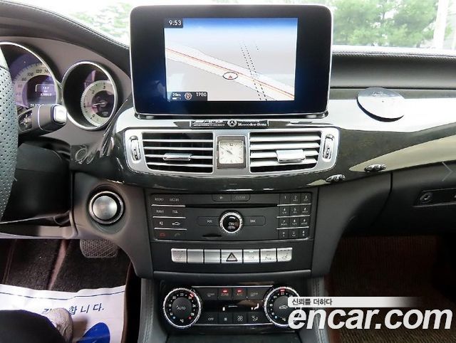 Mercedes-Benz CLS-Class 2015 — photo 13