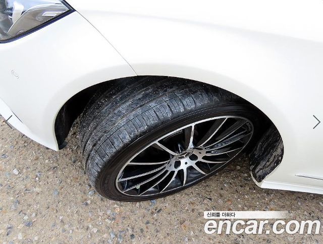 Mercedes-Benz CLS-Class 2015 — photo 20
